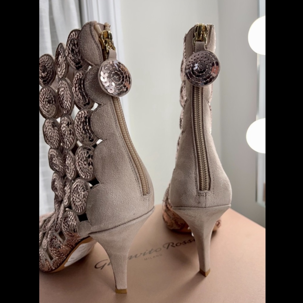 NIB❗️Valentino Garavani Poutre Suede & Sequin Ankle Booties - Picture 8 of 10